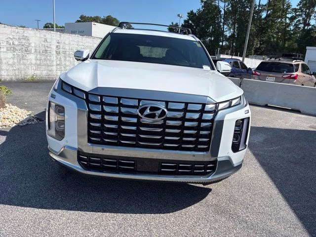 2025 Hyper White Hyundai Palisade Calligraphy FWD SUV
