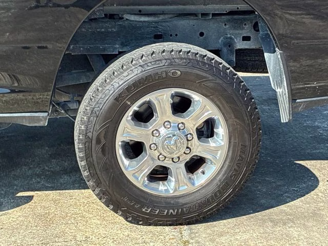 2024 Diamond Black Crystal Pearlcoat Ram 2500 Big Horn 4X4 Truck