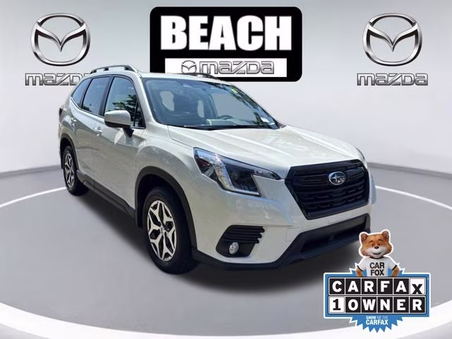 2023 Crystal White Pearl Subaru Forester Premium AWD SUV