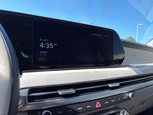 2025 Hyper White Hyundai Palisade Calligraphy FWD SUV