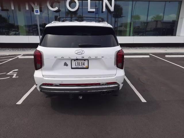 2025 Hyper White Hyundai Palisade Calligraphy FWD SUV