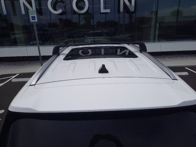 2025 Hyper White Hyundai Palisade Calligraphy FWD SUV