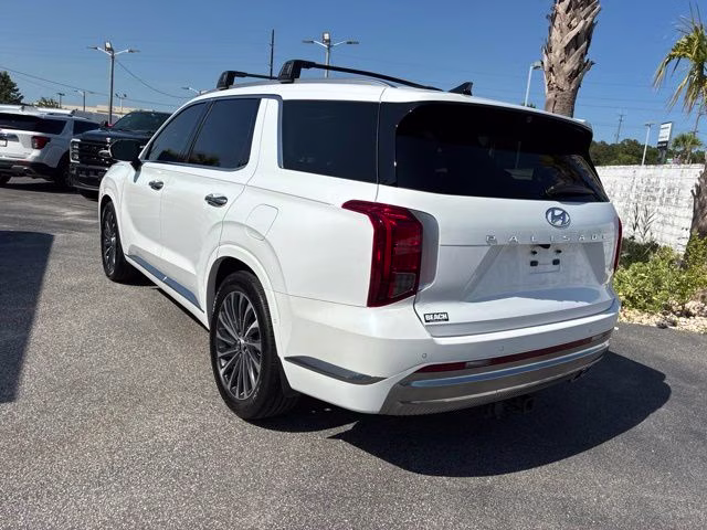 2025 Hyper White Hyundai Palisade Calligraphy FWD SUV