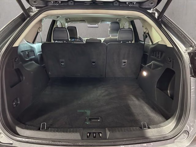 2024 Gray Metallic Ford Edge SEL AWD SUV