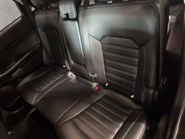 2024 Gray Metallic Ford Edge SEL AWD SUV