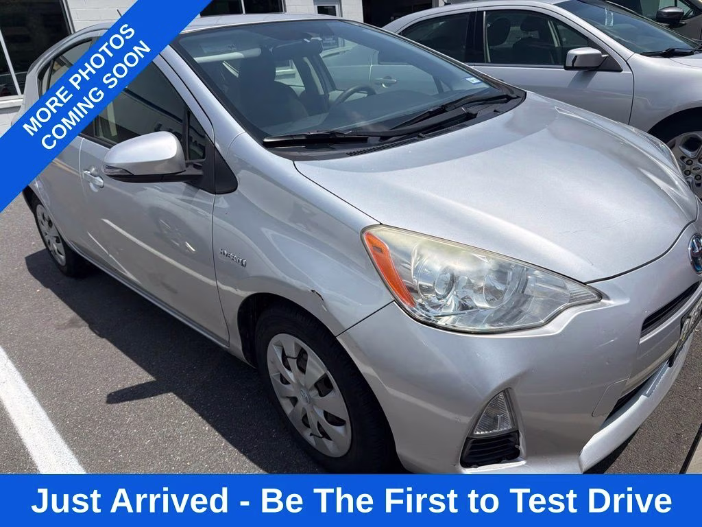 2013 Classic Silver Metallic Toyota Prius c Two FWD Hatchback