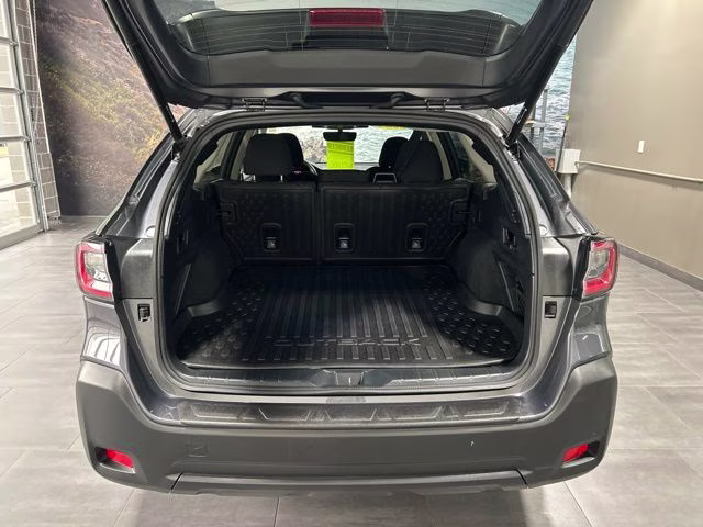 2024 Magnetite Gray Metallic Subaru Outback Premium AWD SUV