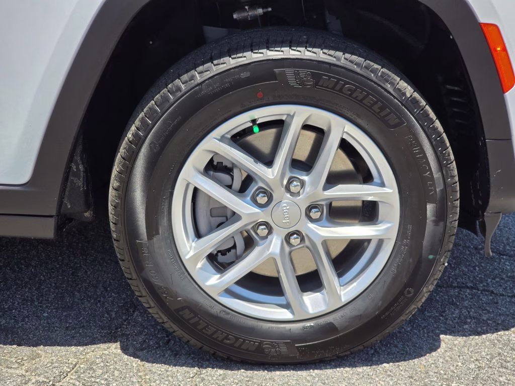 2026 Bright White Clearcoat Jeep Grand Cherokee L Laredo X 4X4 SUV