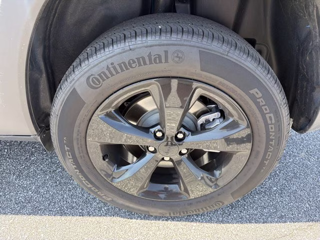 2023 Hydro Blue Pearlcoat Jeep Cherokee Altitude Lux 4X4 SUV