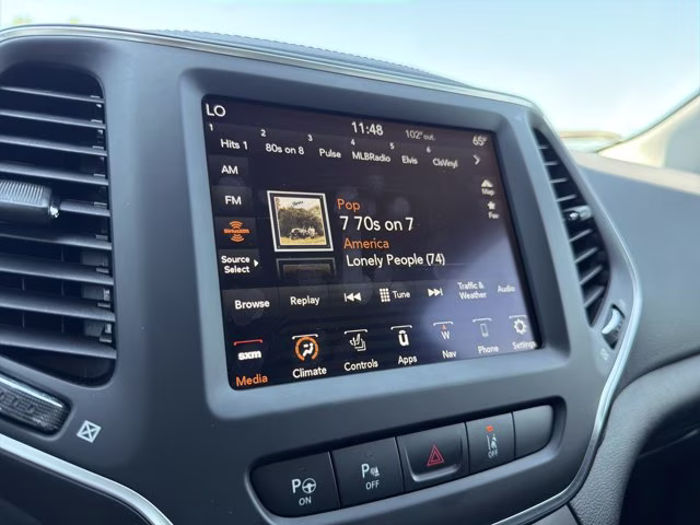 2023 Hydro Blue Pearlcoat Jeep Cherokee Altitude Lux 4X4 SUV