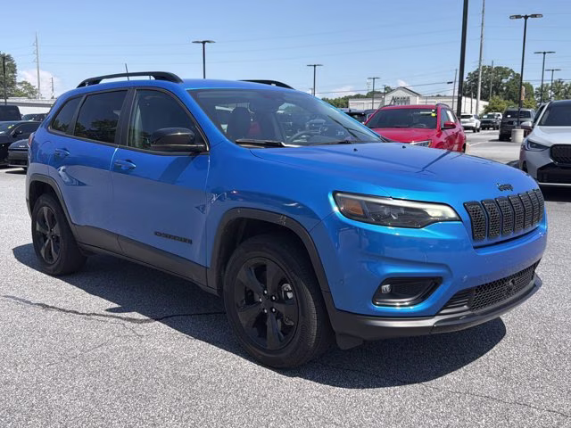 2023 Hydro Blue Pearlcoat Jeep Cherokee Altitude Lux 4X4 SUV