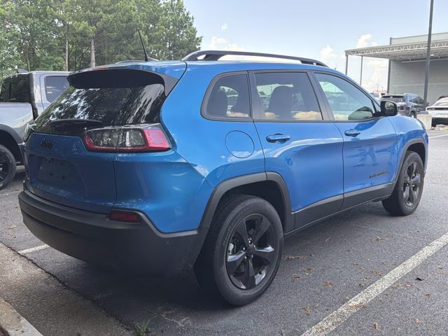 2023 Hydro Blue Pearlcoat Jeep Cherokee Altitude Lux 4X4 SUV