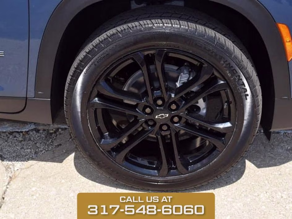 2026 Lakeshore Blue Chevrolet Traverse LT FWD SUV
