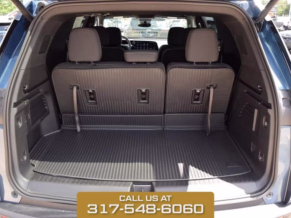2026 Lakeshore Blue Chevrolet Traverse LT FWD SUV
