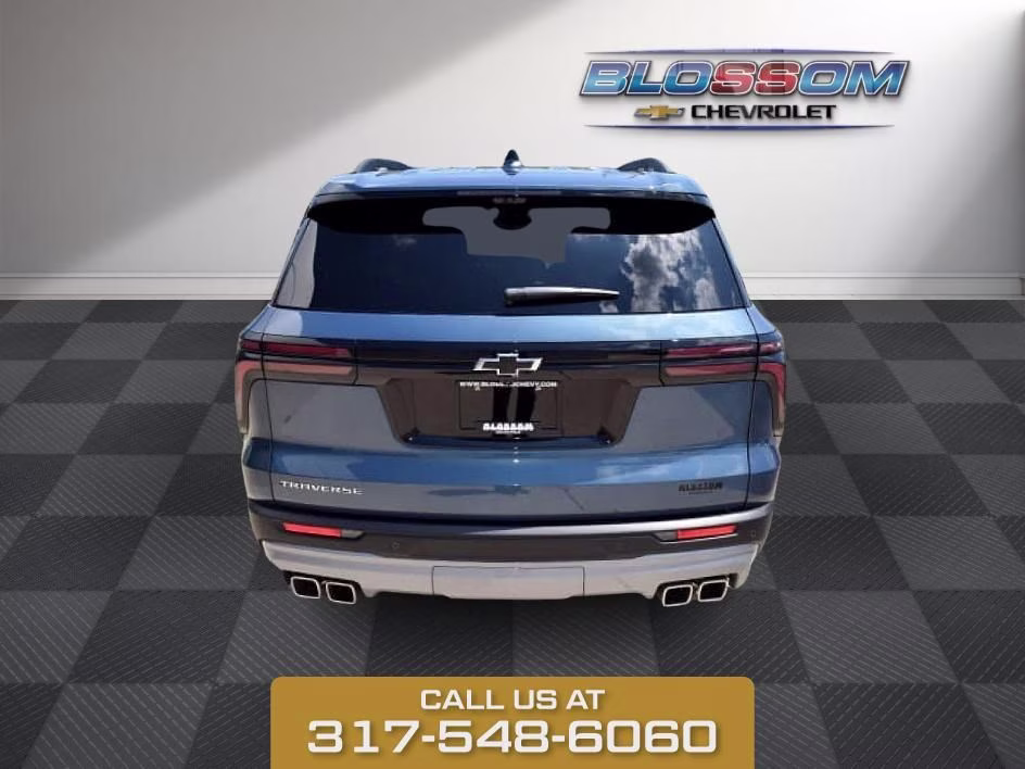 2026 Lakeshore Blue Chevrolet Traverse LT FWD SUV