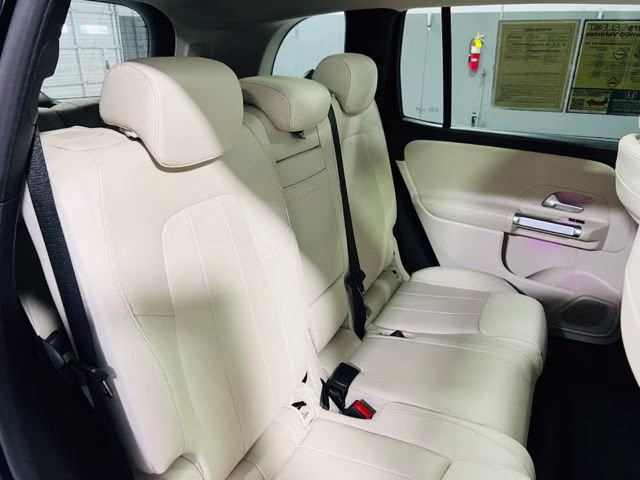 2021 Black Mercedes-Benz GLB GLB 250 FWD SUV