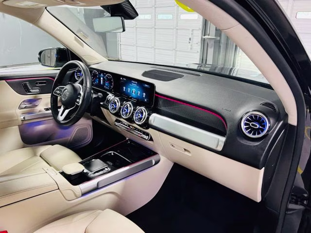 2021 Black Mercedes-Benz GLB GLB 250 FWD SUV
