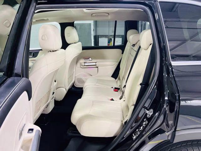 2021 Black Mercedes-Benz GLB GLB 250 FWD SUV