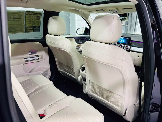 2021 Black Mercedes-Benz GLB GLB 250 FWD SUV