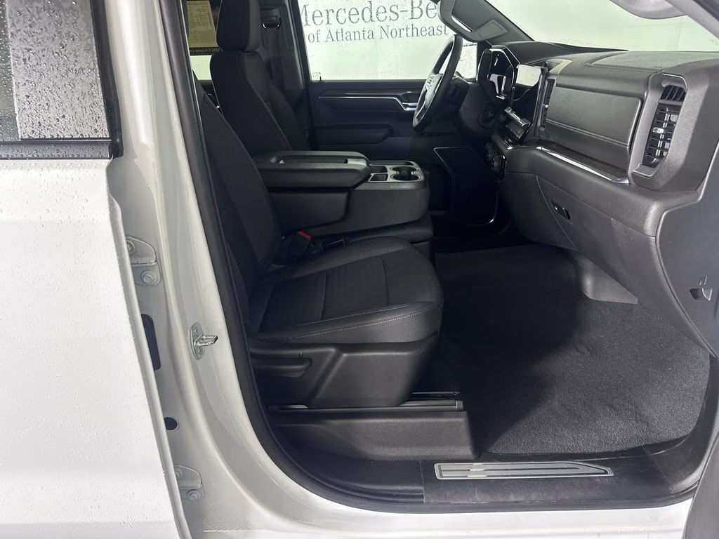 2023 Summit White Chevrolet Silverado 1500 LT RWD Truck