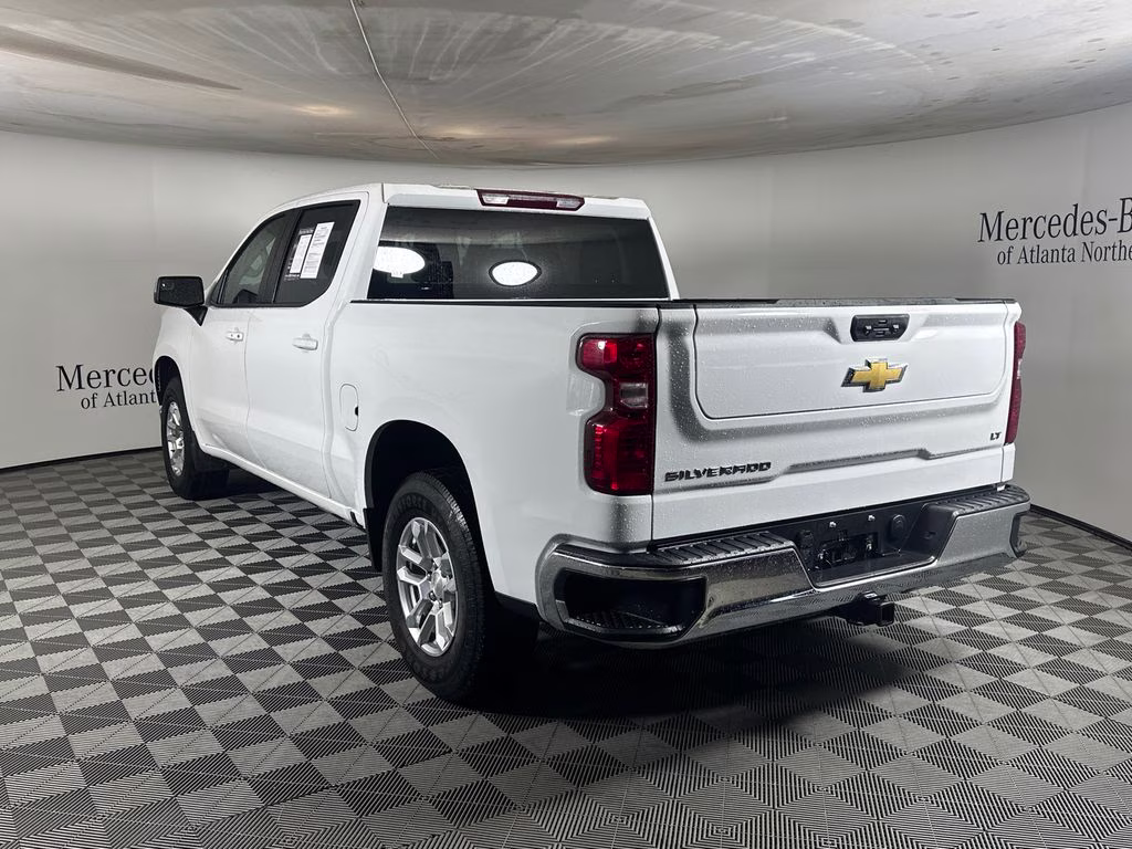 2023 Summit White Chevrolet Silverado 1500 LT RWD Truck