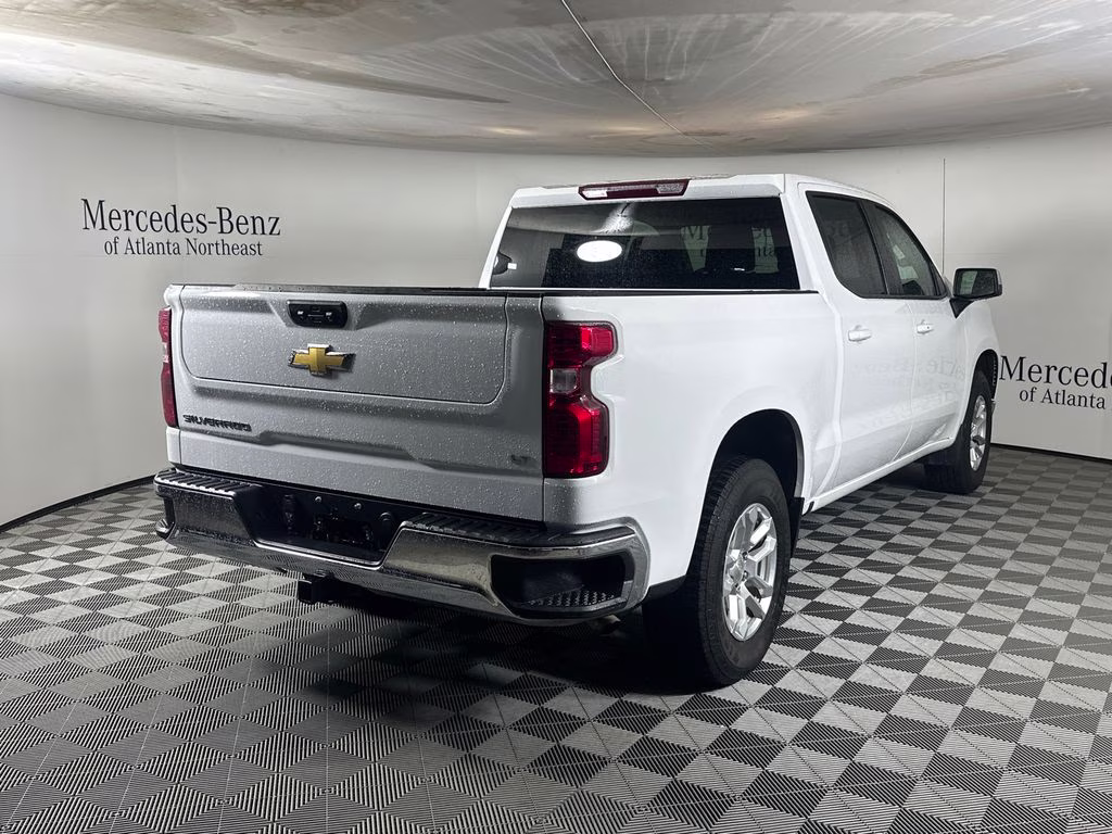2023 Summit White Chevrolet Silverado 1500 LT RWD Truck