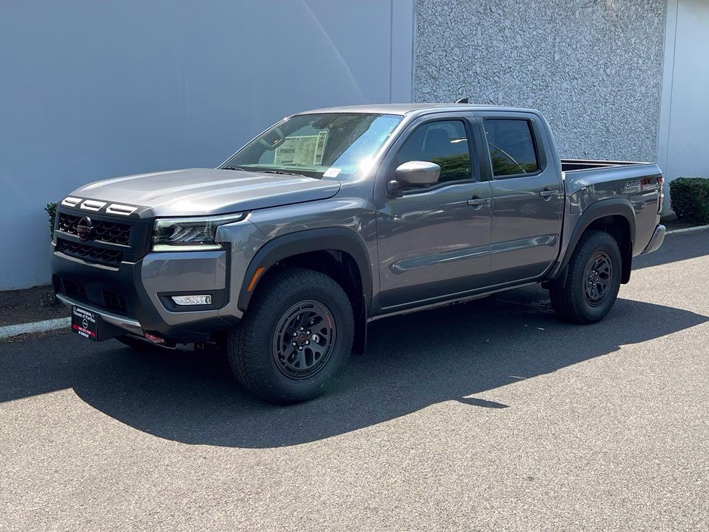 2026 Gun Metallic Nissan Frontier PRO-4X 4X4 Truck