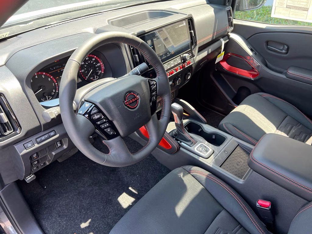 2026 Gun Metallic Nissan Frontier PRO-4X 4X4 Truck