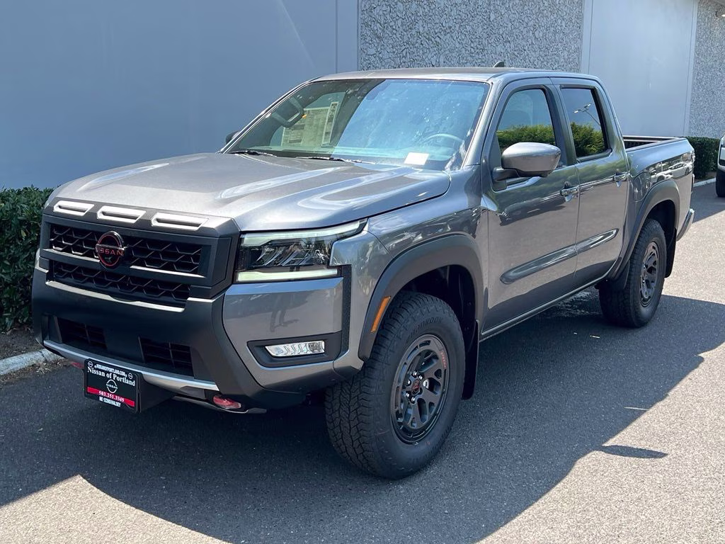 2026 Gun Metallic Nissan Frontier PRO-4X 4X4 Truck