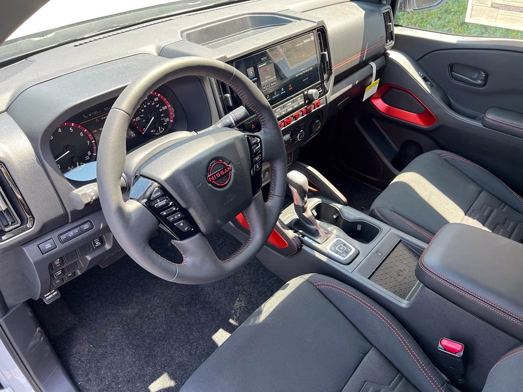 2026 Glacier White Nissan Frontier PRO-4X 4X4 Truck