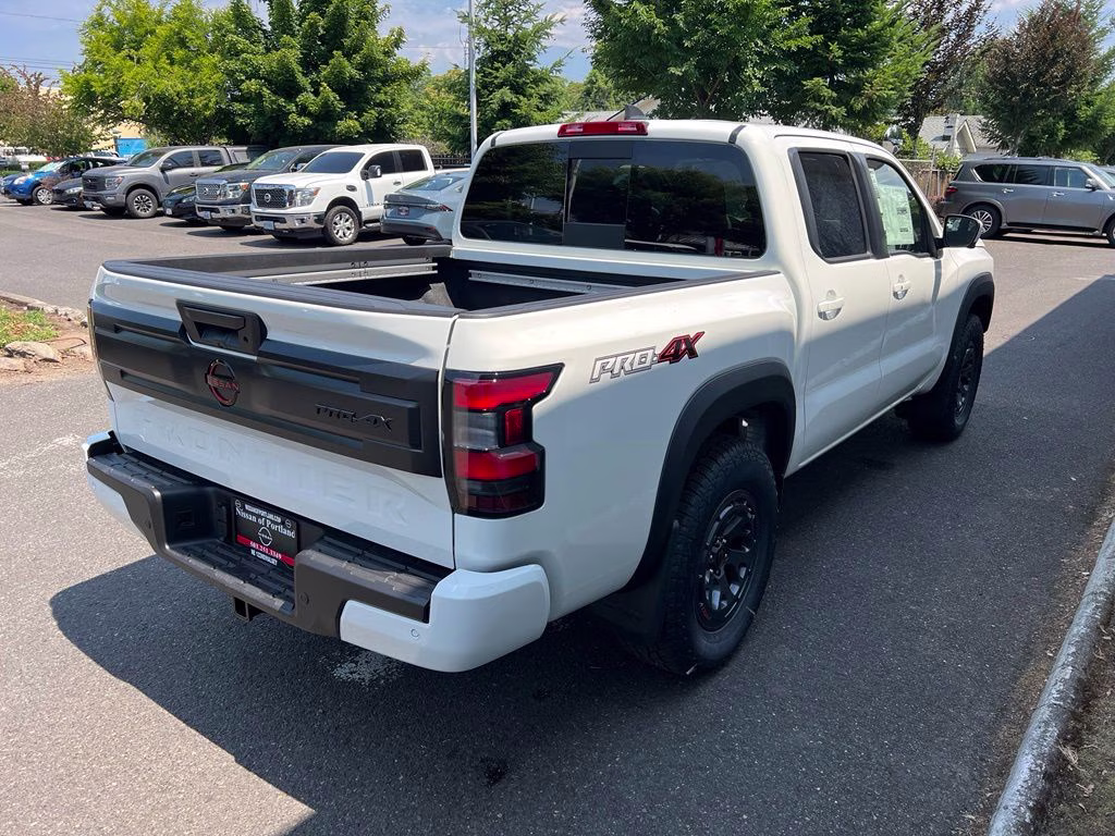 2026 Glacier White Nissan Frontier PRO-4X 4X4 Truck