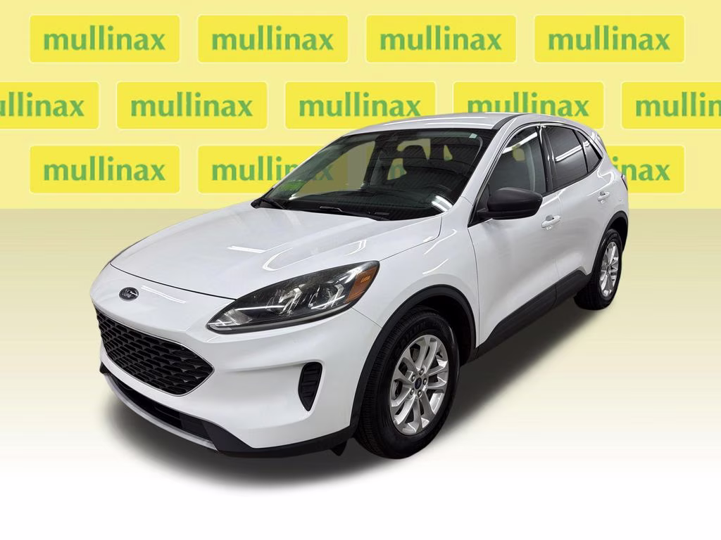 2022 Oxford White Ford Escape SE FWD SUV