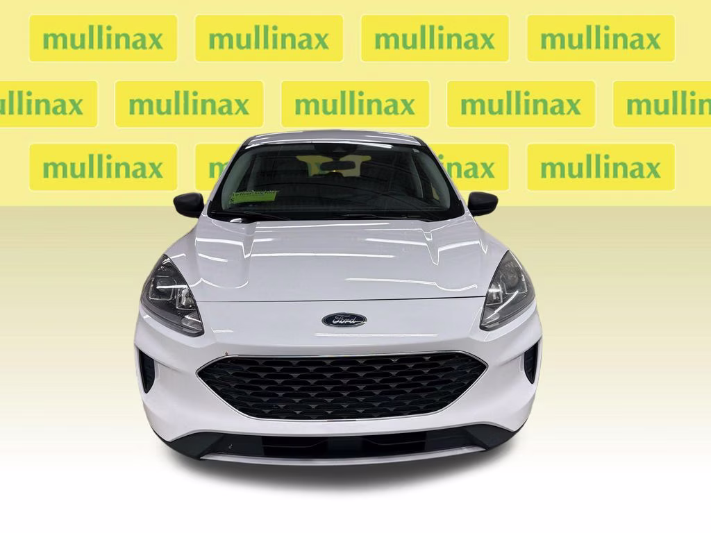 2022 Oxford White Ford Escape SE FWD SUV