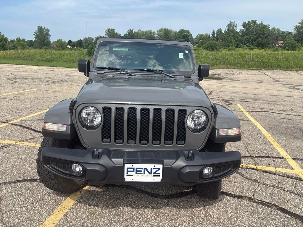 2021 Gray Clearcoat Jeep Wrangler Unlimited Sahara Altitude 4X4 SUV