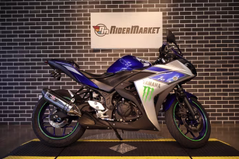 2015 Yamaha YZF R3 Motorcycle