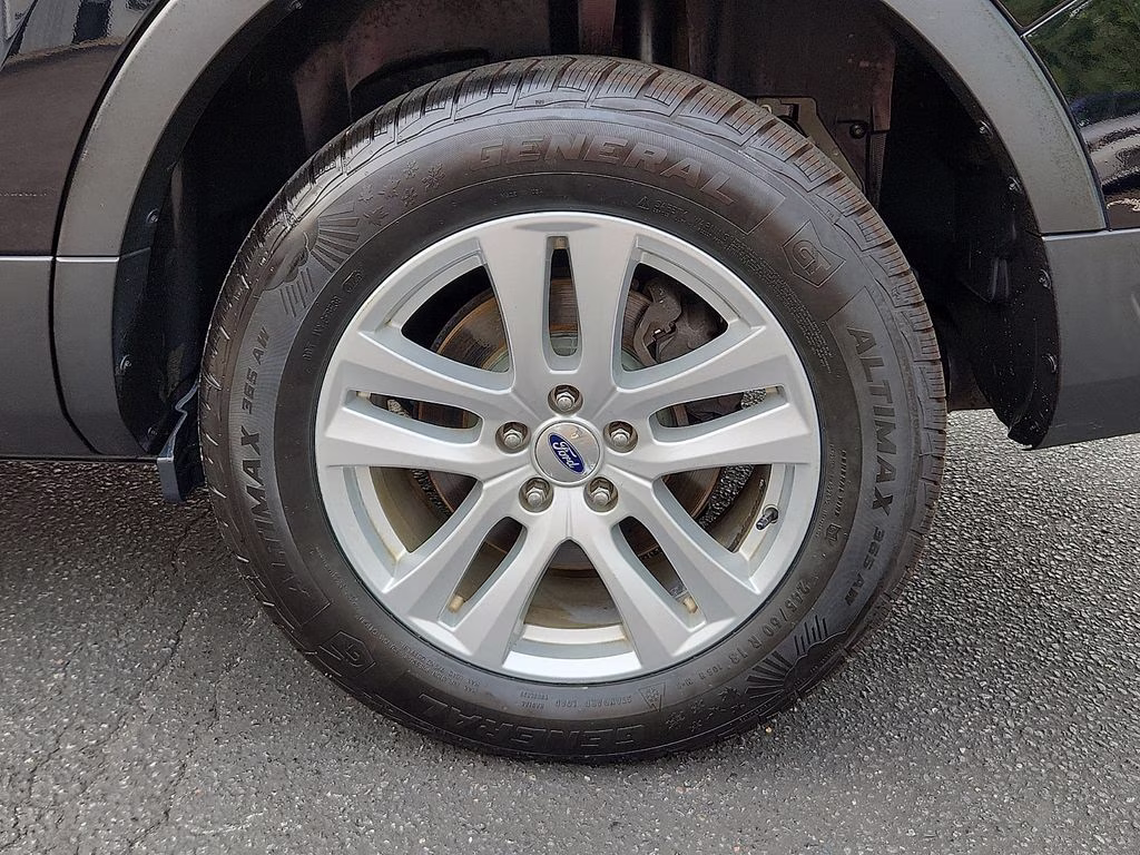 2018 Shadow Black Ford Explorer XLT 4X4 SUV