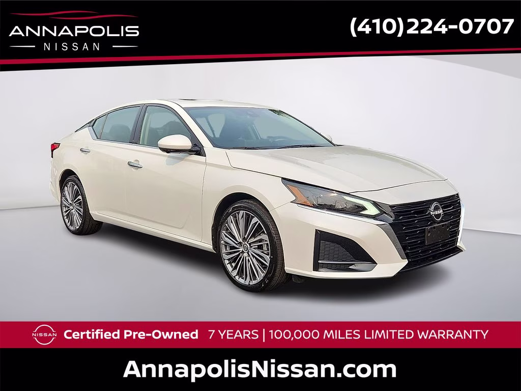 2023 Pearl White Tricoat Nissan Altima 2.5 SL AWD Sedan