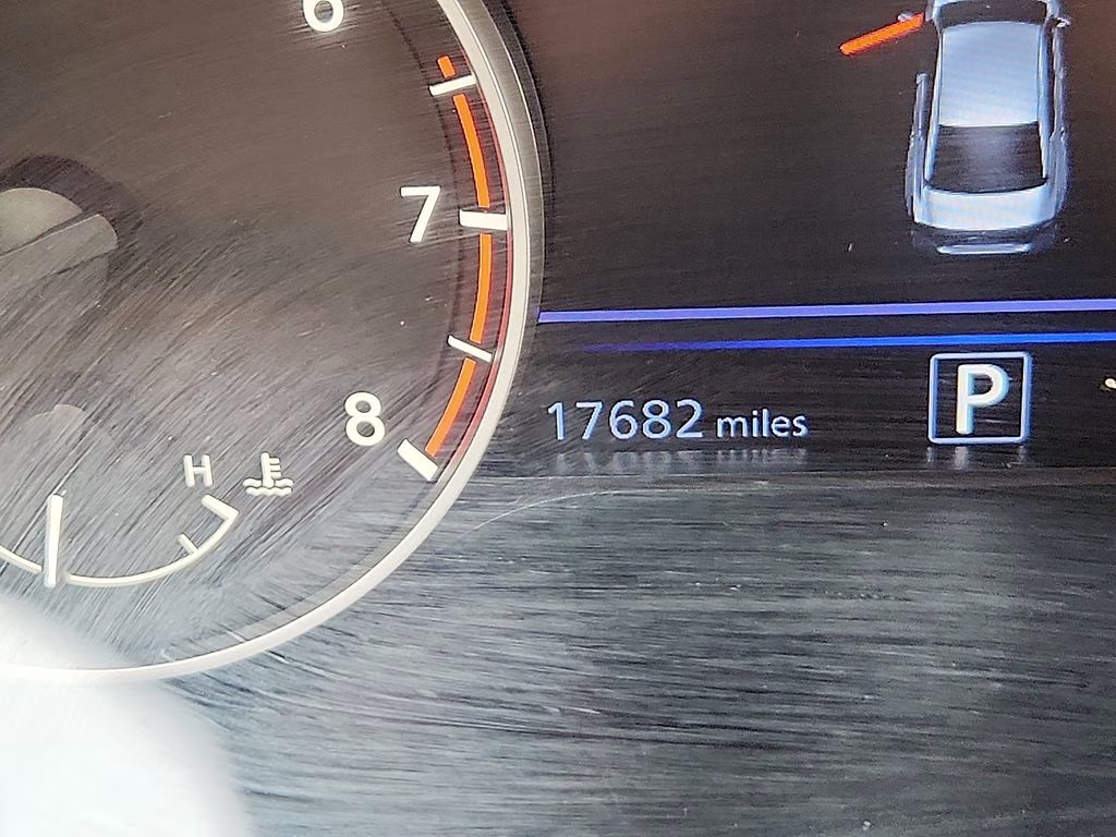 2023 Pearl White Tricoat Nissan Altima 2.5 SL AWD Sedan