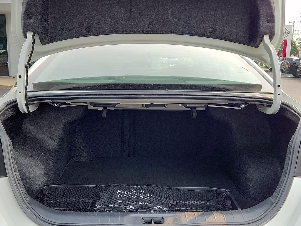 2023 Pearl White Tricoat Nissan Altima 2.5 SL AWD Sedan