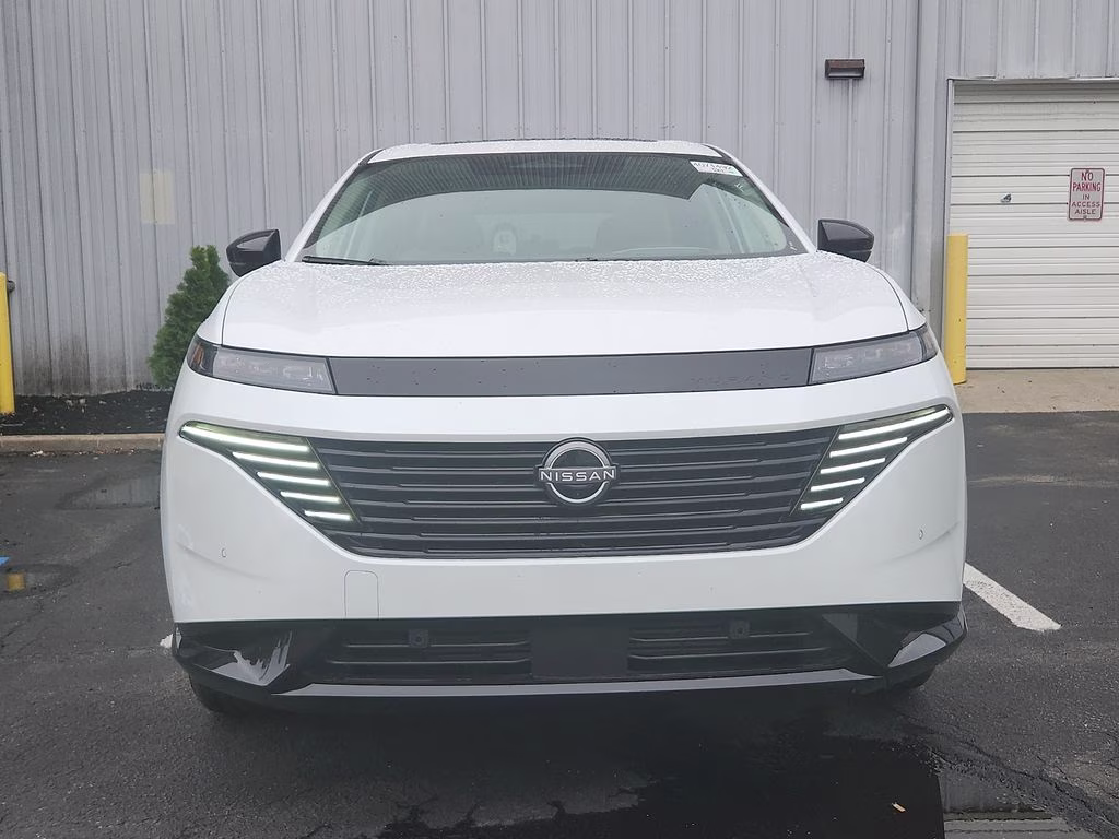 2026 Everest White Pearl Tricoat Nissan Murano Platinum AWD SUV