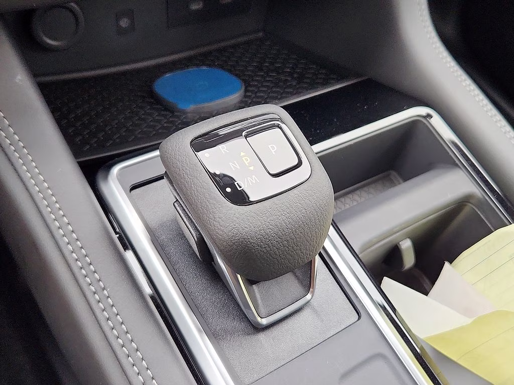 2026 Boulder Gray Pearl Nissan Pathfinder Platinum 4X4 SUV
