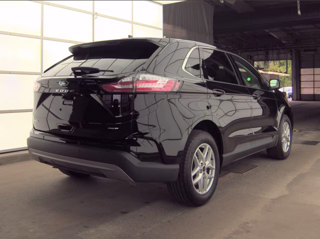 2024 Agate Black Metallic Ford Edge SEL AWD SUV