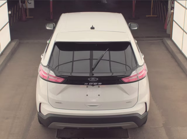 2024 Oxford White Ford Edge SEL AWD SUV