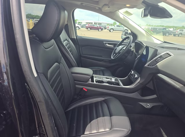 2024 Agate Black Metallic Ford Edge SEL AWD SUV