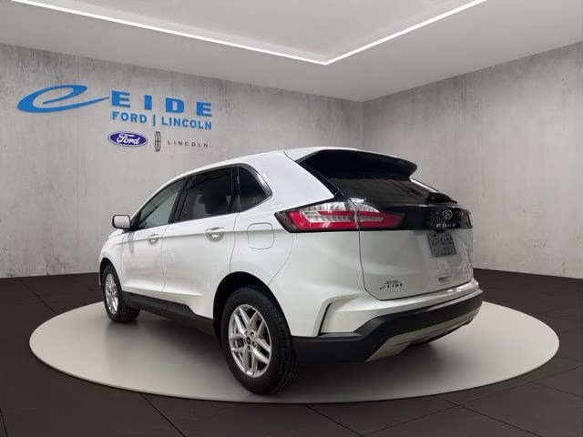 2024 Oxford White Ford Edge SEL AWD SUV