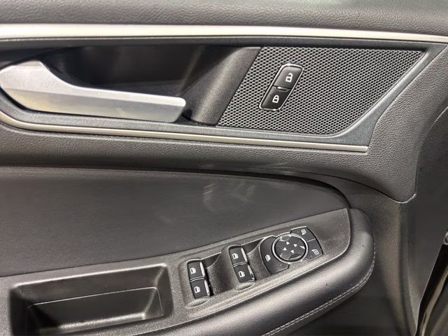 2024 Agate Black Metallic Ford Edge SEL AWD SUV