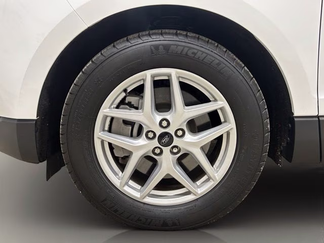 2024 Oxford White Ford Edge SEL AWD SUV