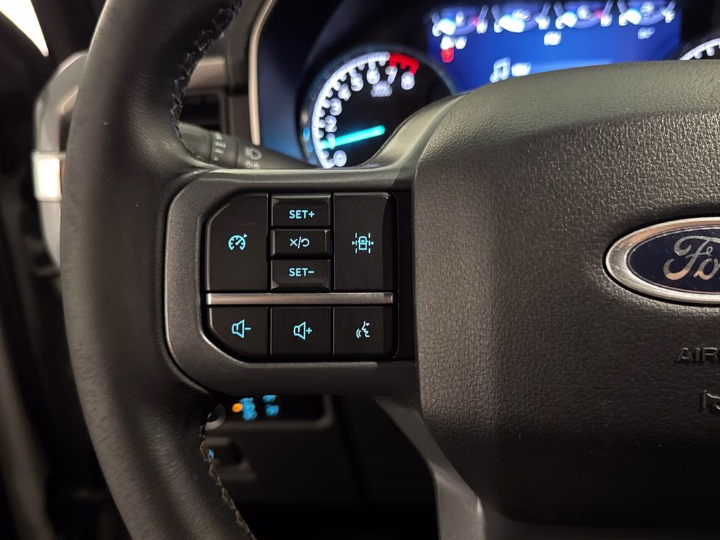 2023 Avalanche Ford F-150 XLT 4X4 Truck