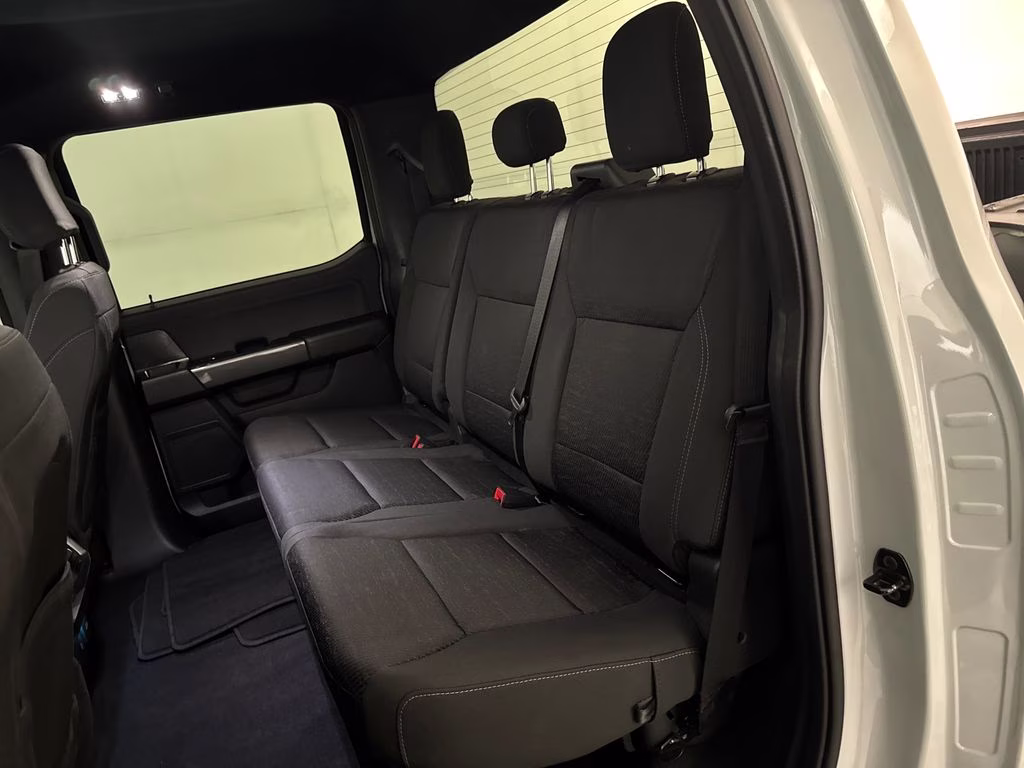 2023 Avalanche Ford F-150 XLT 4X4 Truck