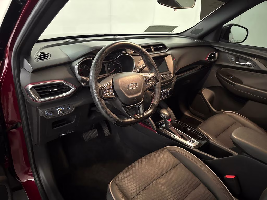 2022 Crimson Metallic Chevrolet Trailblazer RS FWD SUV